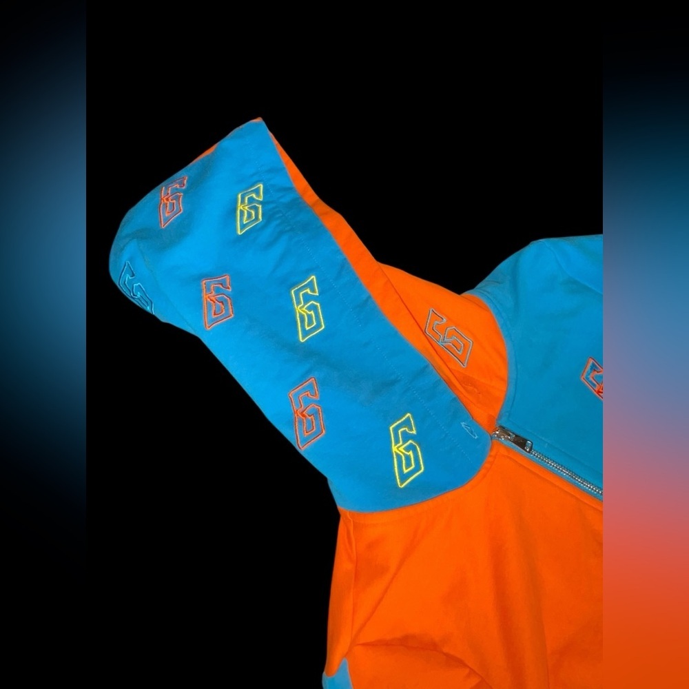 So Real | Gsuwoo Color Block Top in Orange/Blue/Yellow - Picture 7 of 15